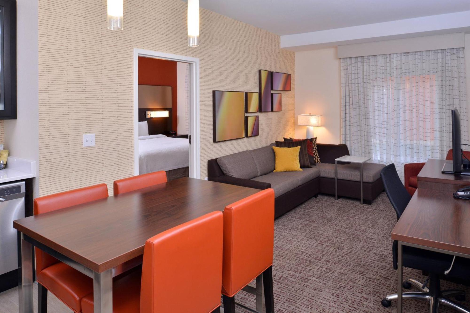 By Marriott Hotel 3*